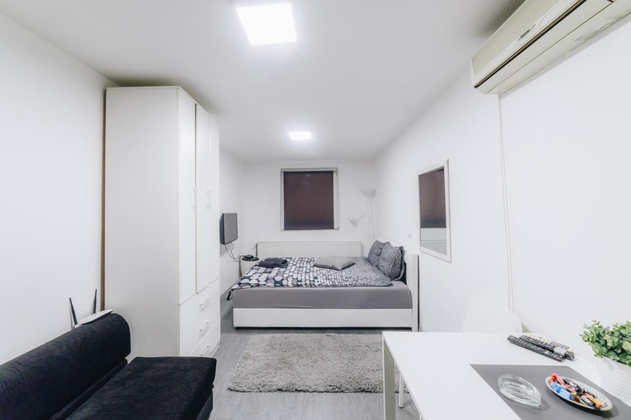 Apartments Luka Kragujevac Ngoại thất bức ảnh