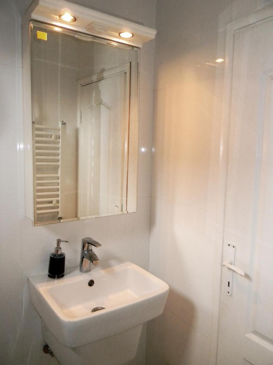 Apartments Luka Kragujevac Ngoại thất bức ảnh